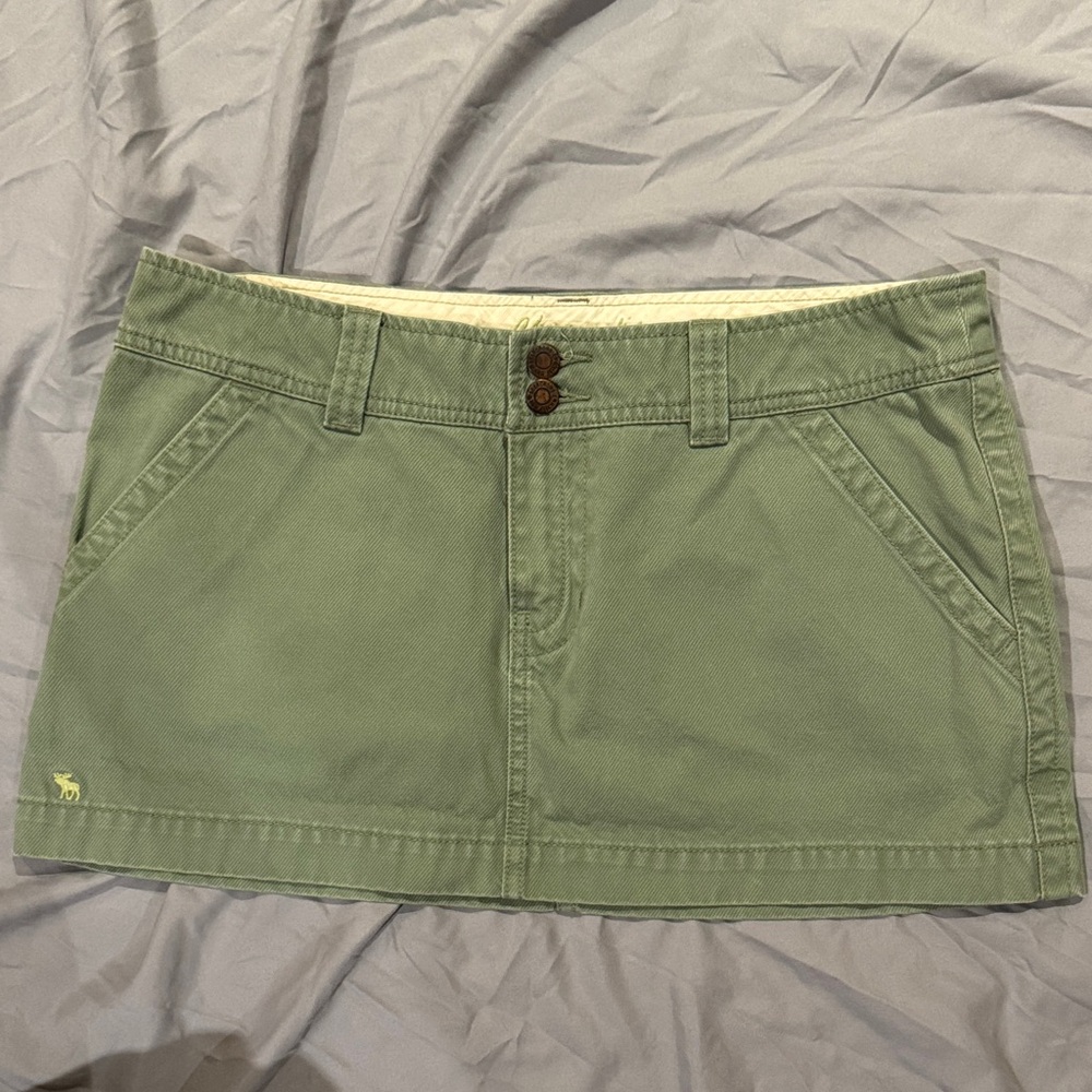 Abercrombie & Fitch Olive Mini Skirt